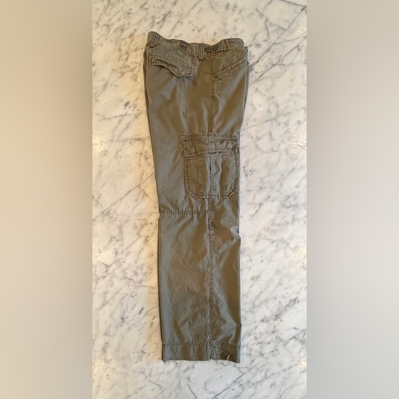 LUCKY BRAND Dungarees Olive Green Cargo Pants - Women’s Size 10 / 30 waist - Picture 3 of 12